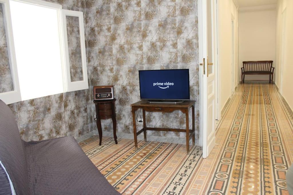 Nel Cuore Del Vomero Apartament Napoli Bagian luar foto