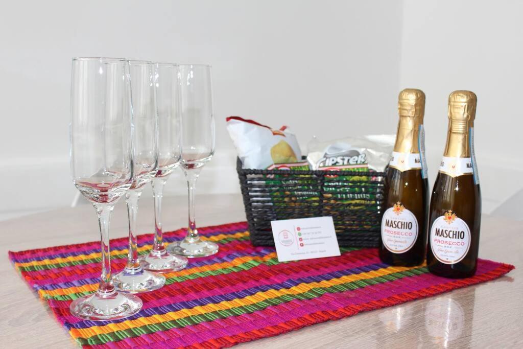 Nel Cuore Del Vomero Apartament Napoli Bagian luar foto